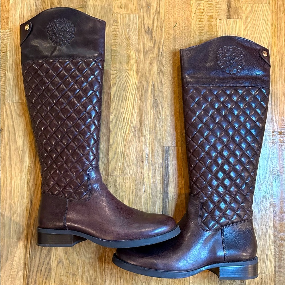 Beautiful Vince Camuto Dark Brown Boots Round Toe Boots